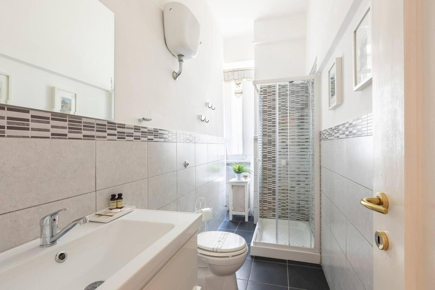Florje House Apartment Roma Ngoại thất bức ảnh